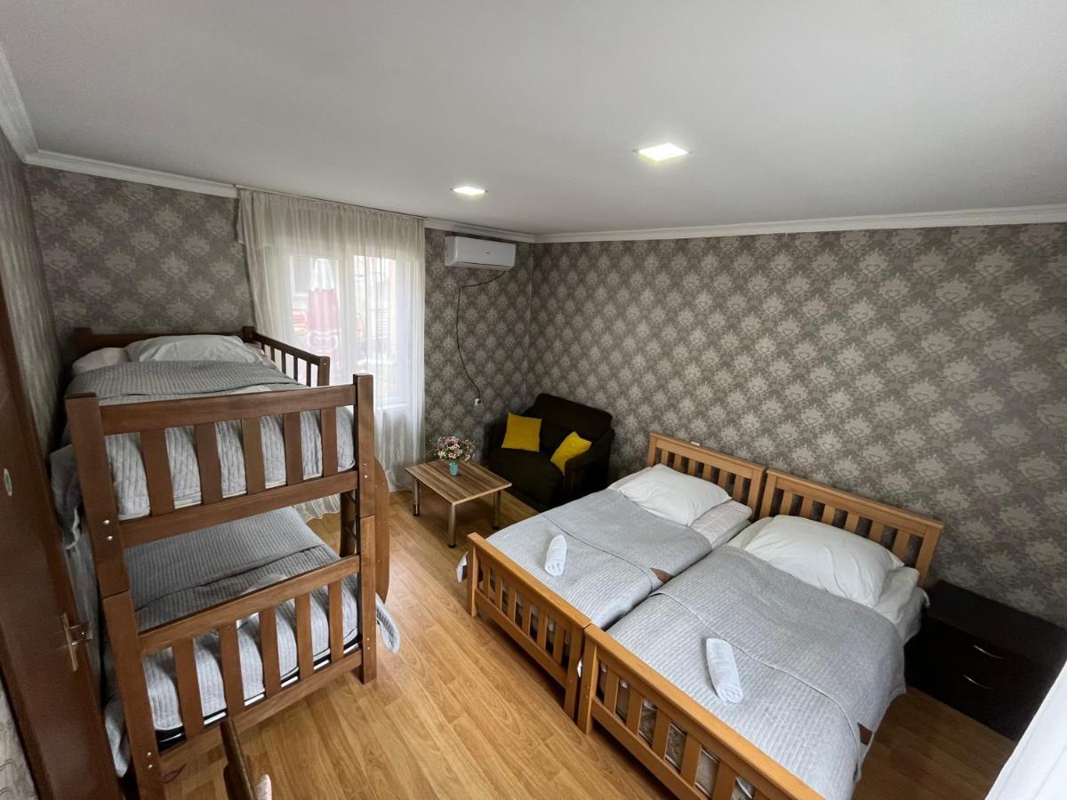 Hillside Guesthouse Боржоми Екстериор снимка