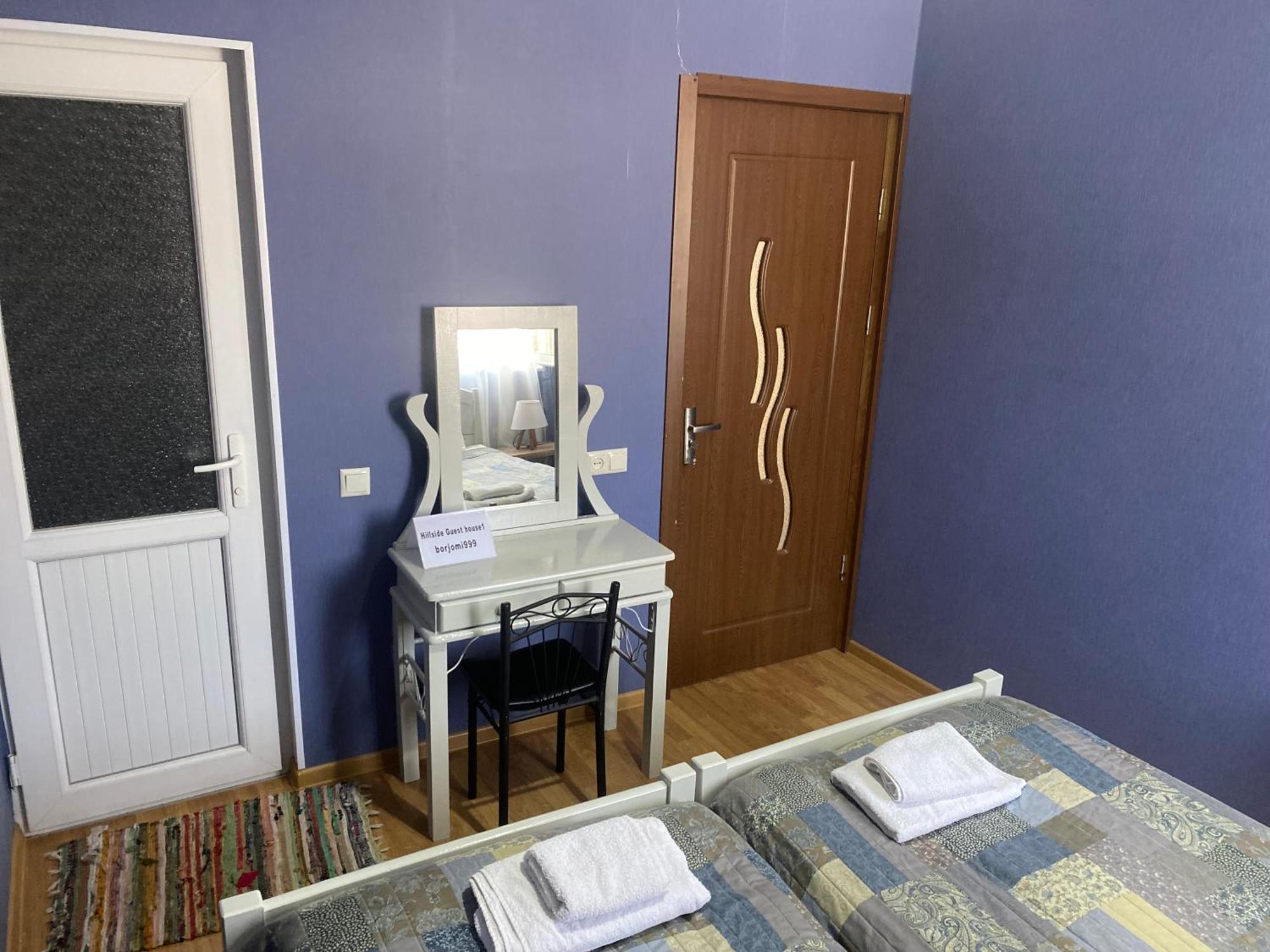 Hillside Guesthouse Боржоми Екстериор снимка