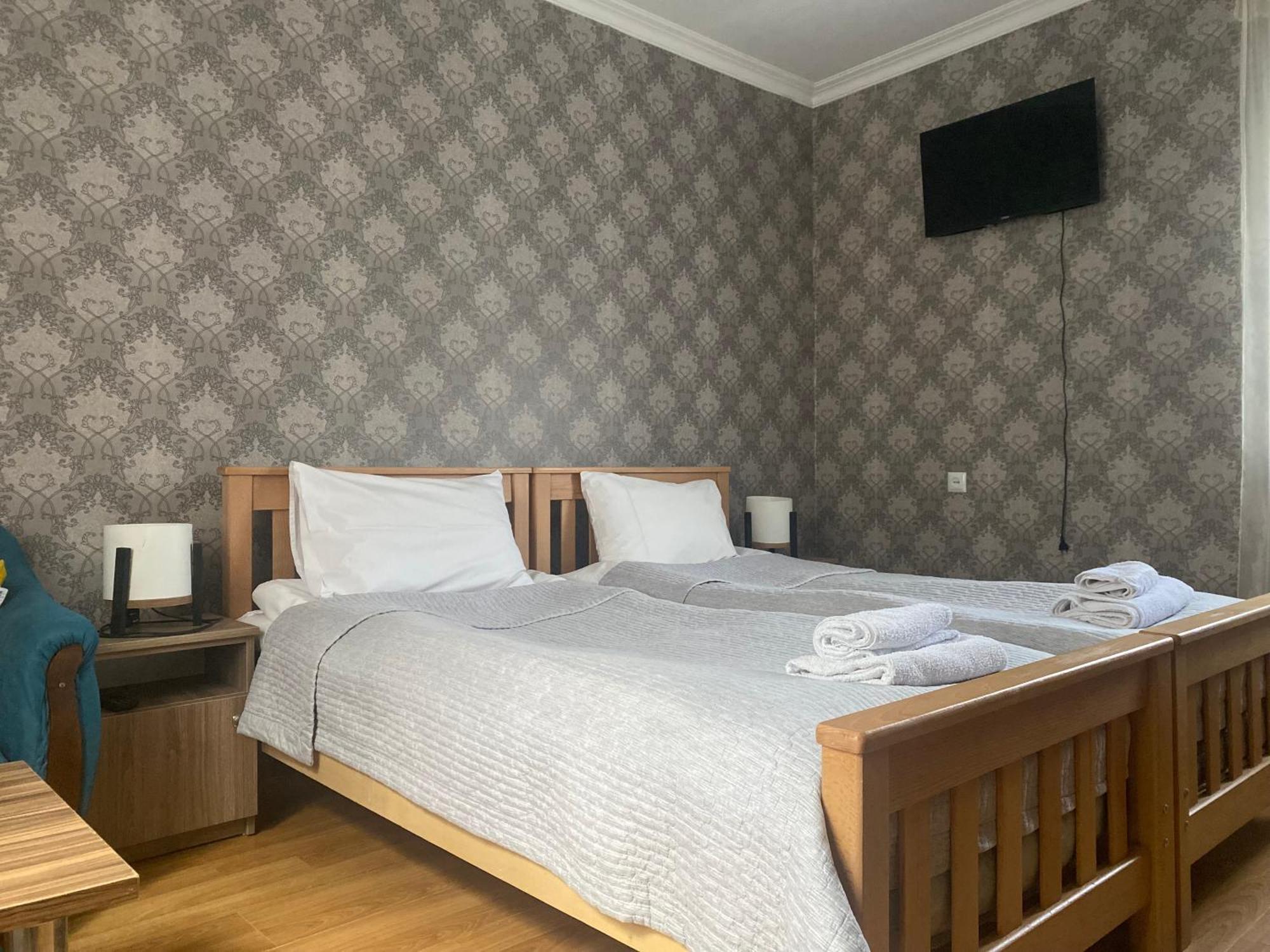 Hillside Guesthouse Боржоми Екстериор снимка